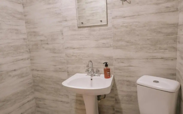 Guest house Evdoshvili St N5
