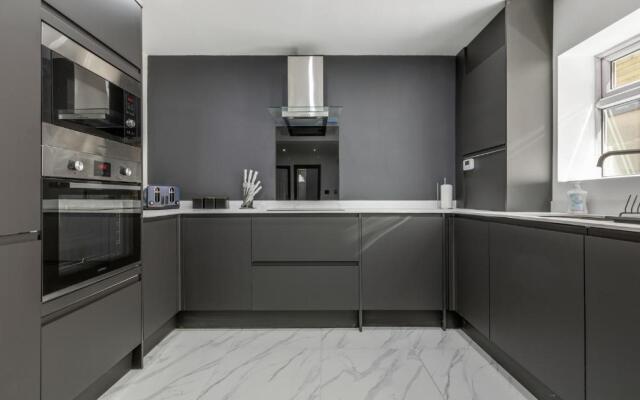 Crystal Towers Sasco Apartments