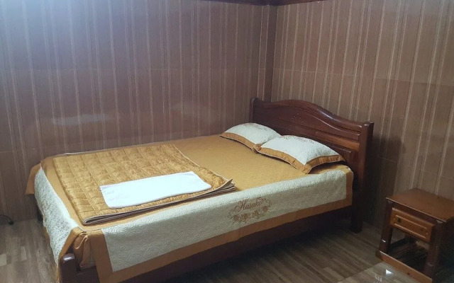 Oyo 588 Vi Thao Van 1