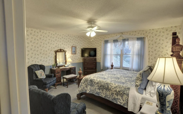 Blue Mountain Mist Country Inn & Spa