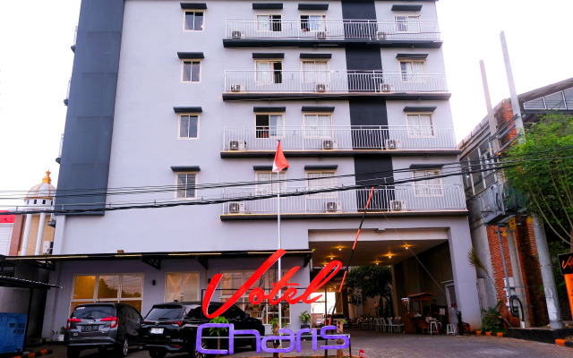 De La Charis Hotel by Waringin Hospitality