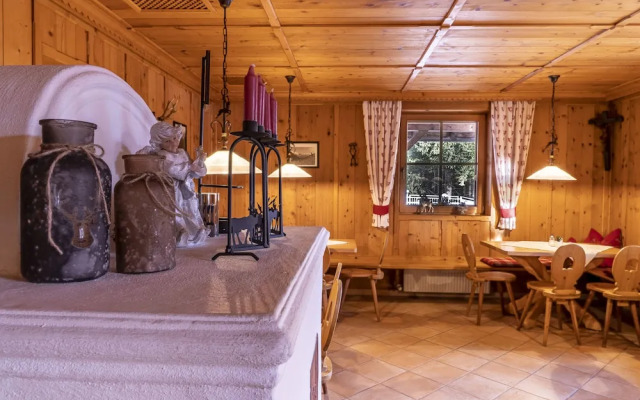 Sweet Cherry Boutique & Guesthouse Tyrol