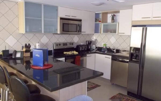 Ocean Breeze 2 Br Condo - Pri 8509