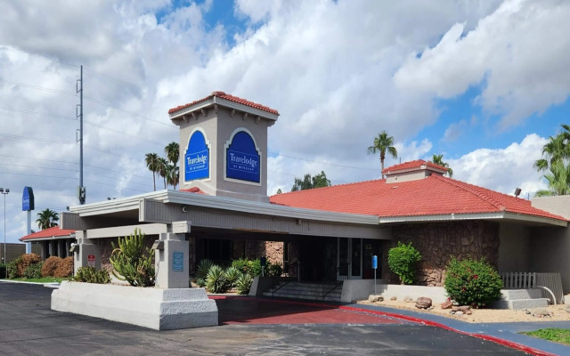 Travelodge by Wyndham Phoenix North
