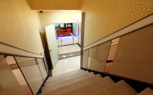 Chloe Guest House