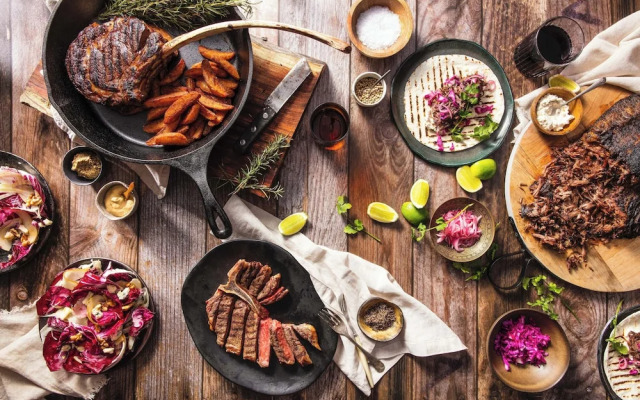 Singh Saab Rooms & Cafe