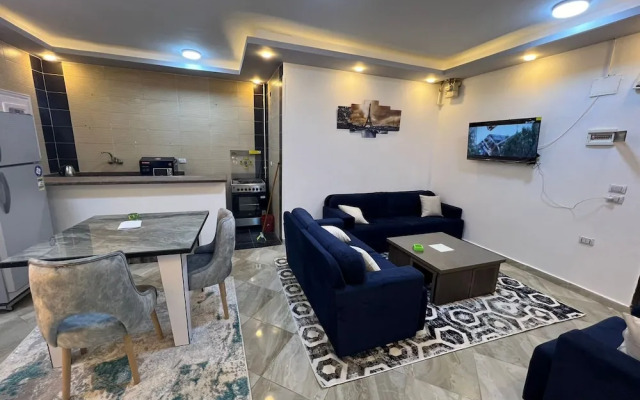 Comfy One-Bedroom Apartment