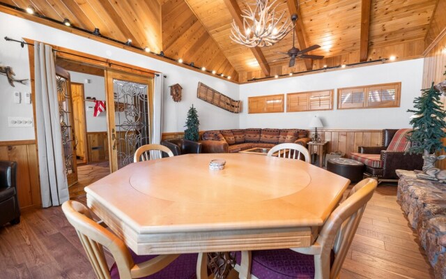 009 - Eden on the Lake