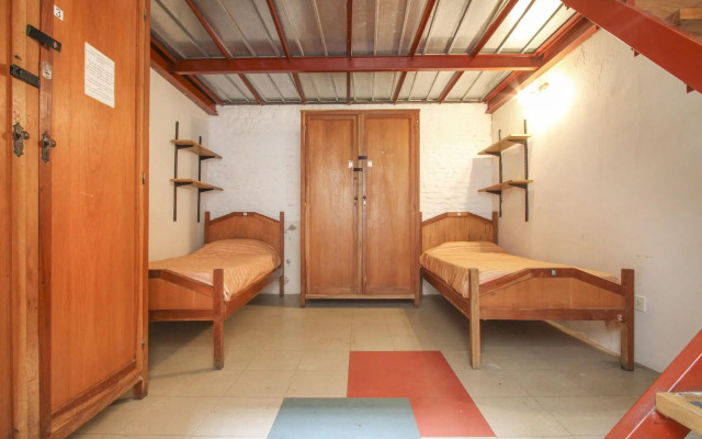 Granados Hostel