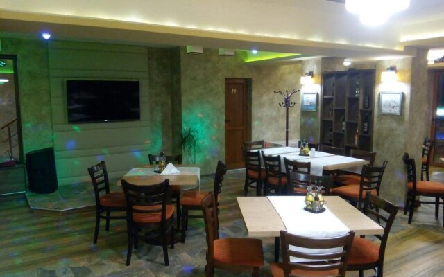 Club Mineral 56