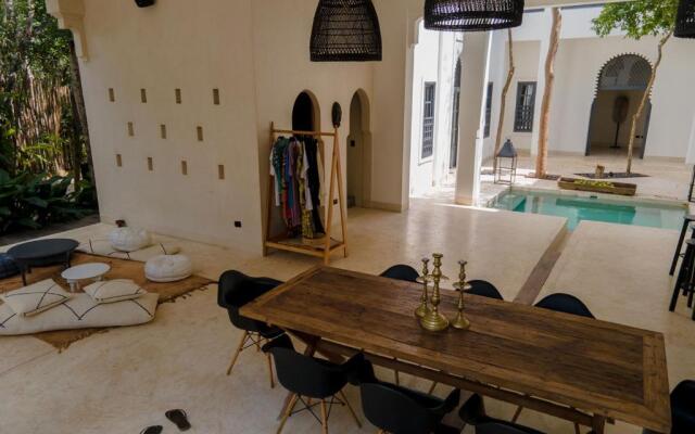 Moroccan vacation home for 16 guests!