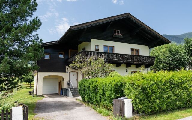 Large Holiday Home in Salzburg With Garden