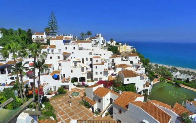 R795 - Capistrano Playa 610