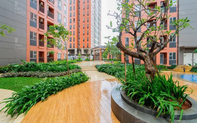 RedLiving Apartemen Transpark Juanda - Kamarku Tower Jade with Netflix