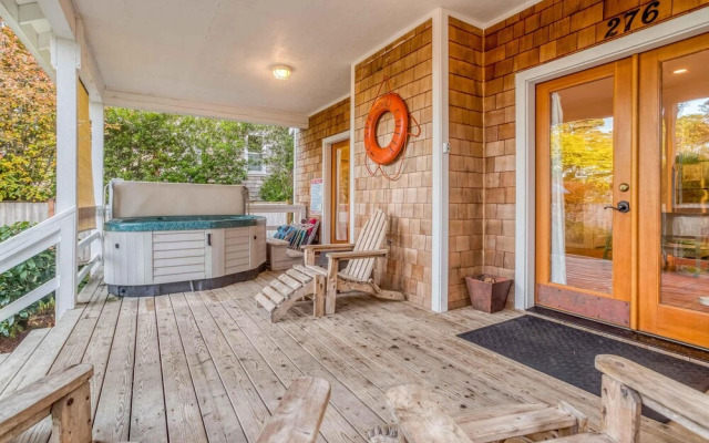 Cape Cod Hideaway