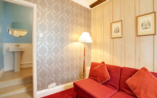 The Rose and Crown Hotel