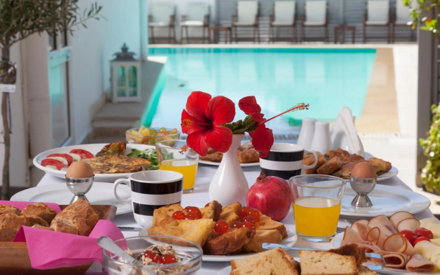 Hotel Francoise