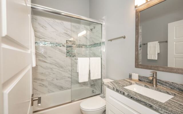 Findlay Market Suite 1