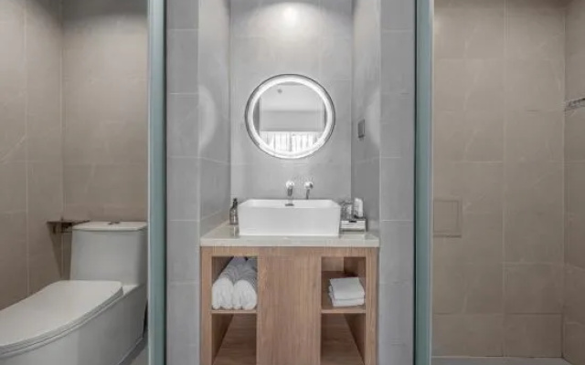 Rezen Mingyu Hotel (Lijiang Railway Station High-Speed Railway Station) – Bathroom – Lijiang