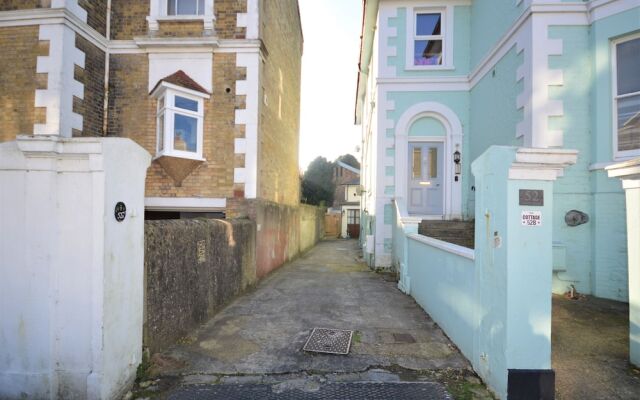 The Cottage, Ryde
