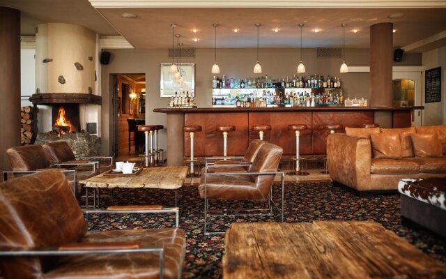 hotelImage