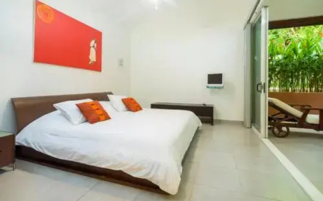 Tamarindo Penthouse by RedAwning