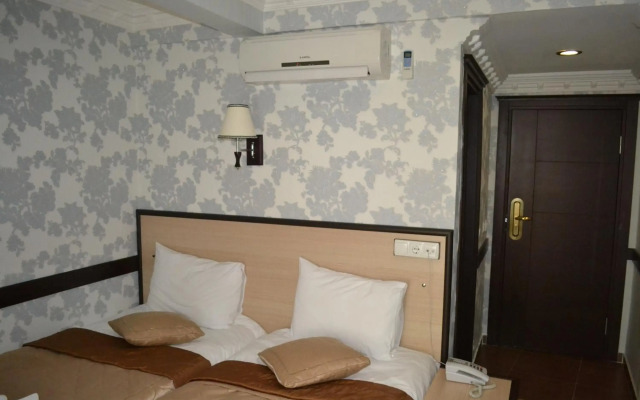 Sirkeci Esen Hotel