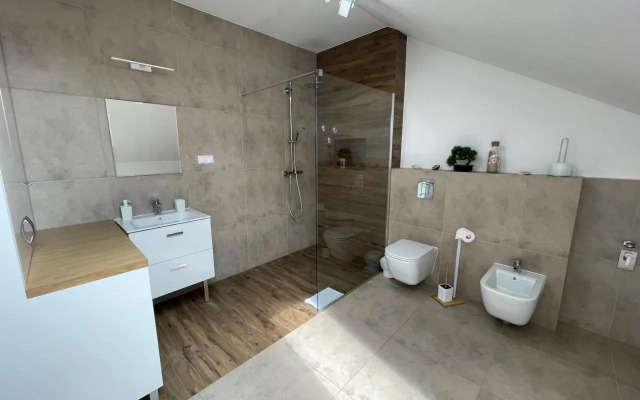Apartament Rynek 13 z parkingiem - Centrum Bochni