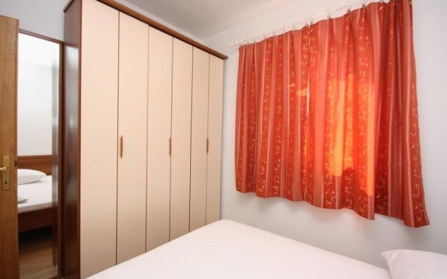 Dragan - Close to the sea & Center - A4