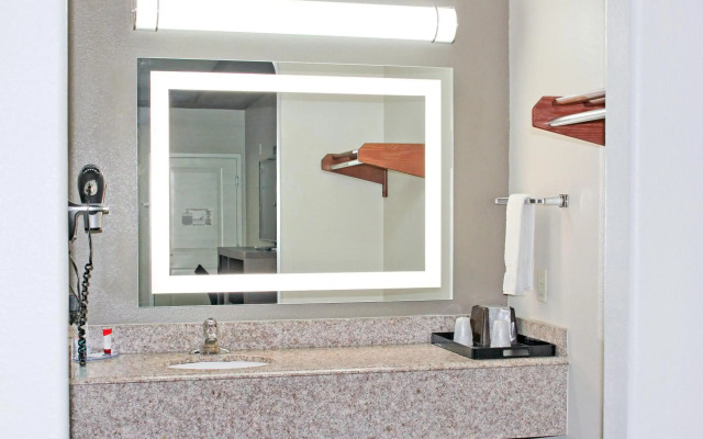 Palacio Royale Inn Houston NW Beltway 8