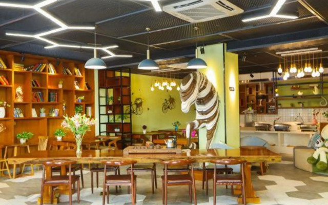 Immersing Hotel Guihu Branch