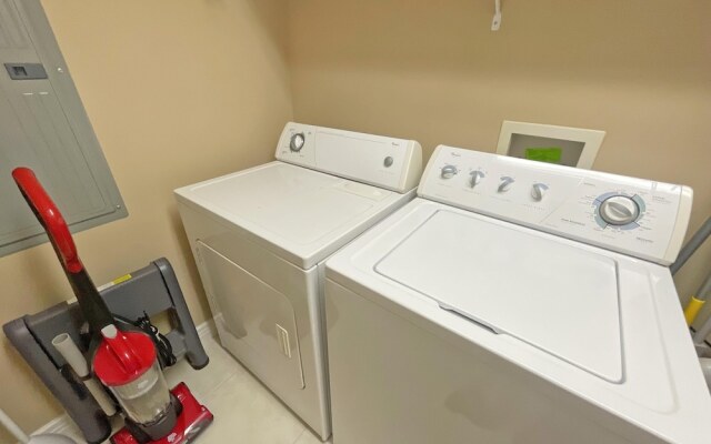 Beach Colony East 6B