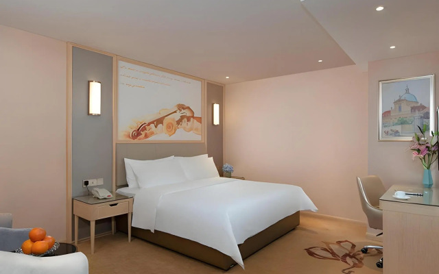 Vienna Classic Hotel (Qilu shoe city zoo store)