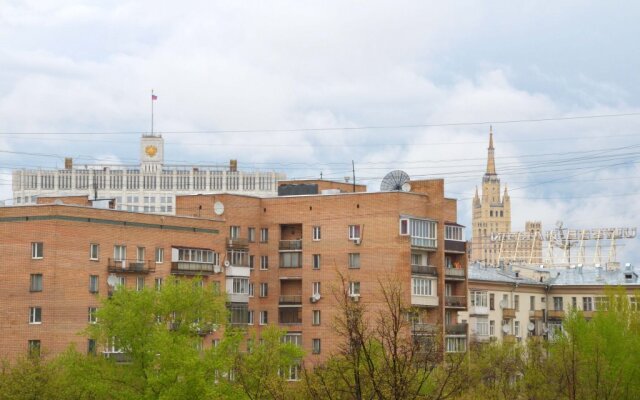 Cosy 2 Na Kievskoj Apartments