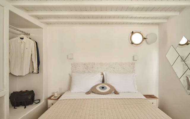 Mykonos City Maisonette