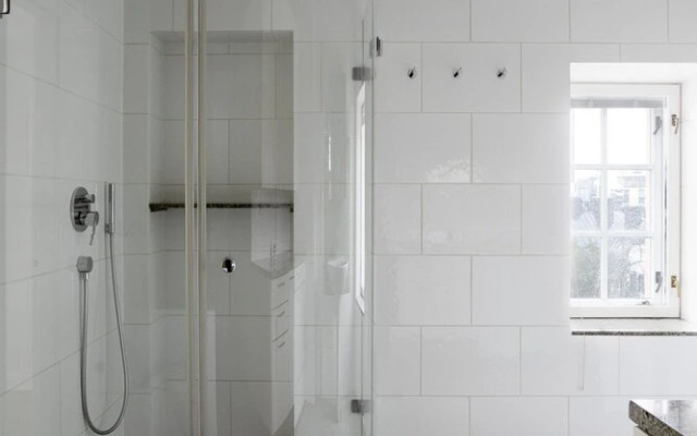 Grand luminous 150m2 2BR aptmnt in Eira