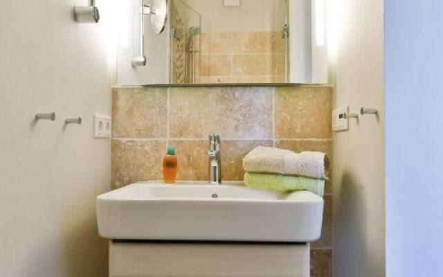 App-8-in-strandnaher-Lage-Baederstil-Villa-in-Wenningstedt-Sylt