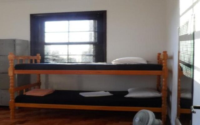 Laranja Mecânica Hostel & Pousada