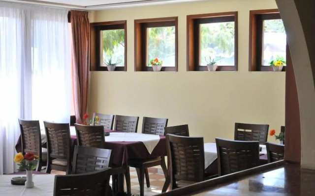 Aristotelis Hotel