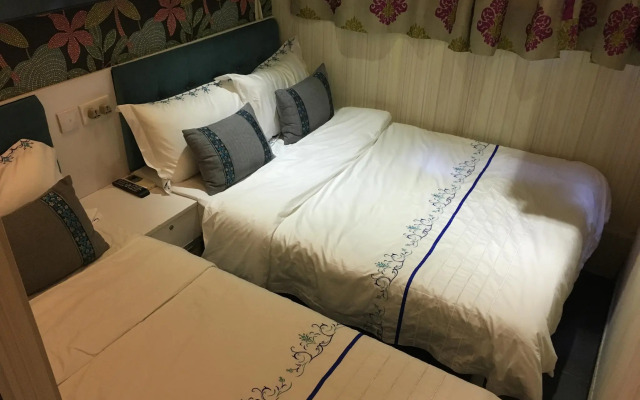 Seasons Hotel - Tsim sha tsui