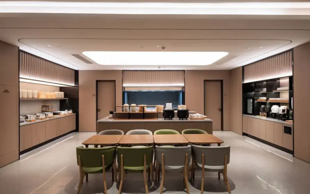 Ji Hotel Shanghai Pudong Airport Free Trade Zone