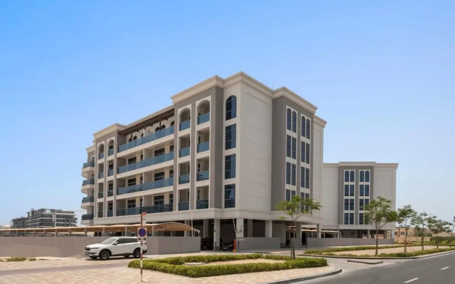 Silkhaus Pool Gym Exquisite Studio Art Gardens