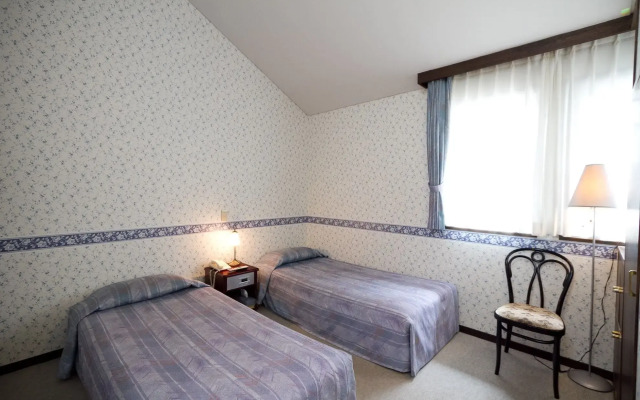 Camellia Inn