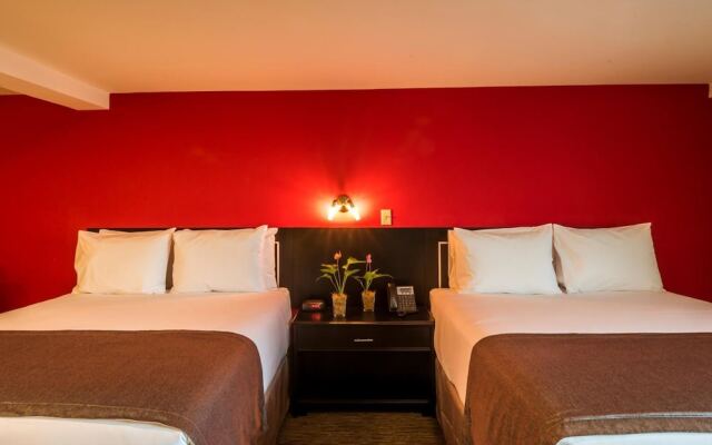 Urban Green Hotel & Suites