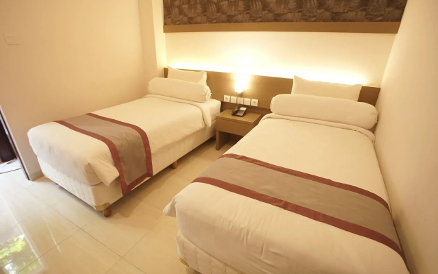 Viva Hotel Kediri, Azana Hotels Collection