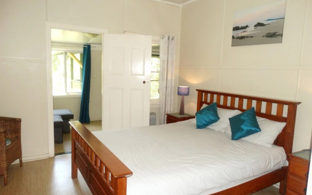 Tuckers Rocks Cottage