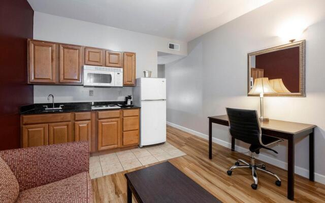 Red Roof Inn & Suites Wilson