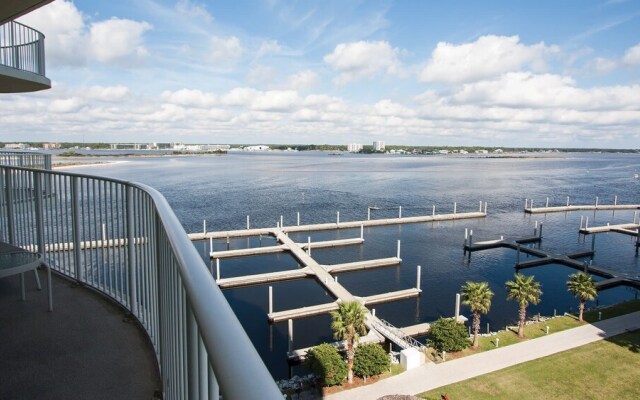 Crb0708 2 Bedroom Condo