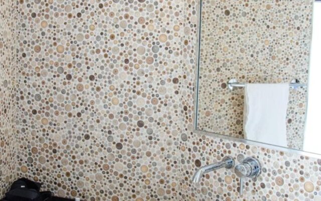 One Hundred Churches