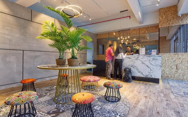 Robusta Suites by mushROOM